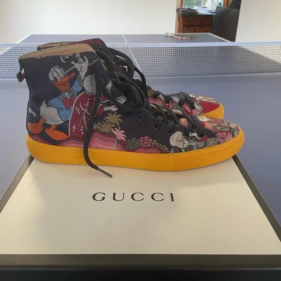 Donald Duck gucci shoes (100% authentic)